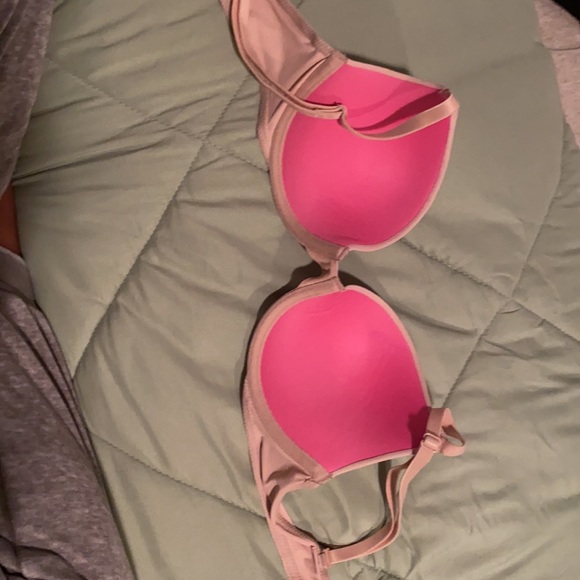 bra - Picture 3 of 4